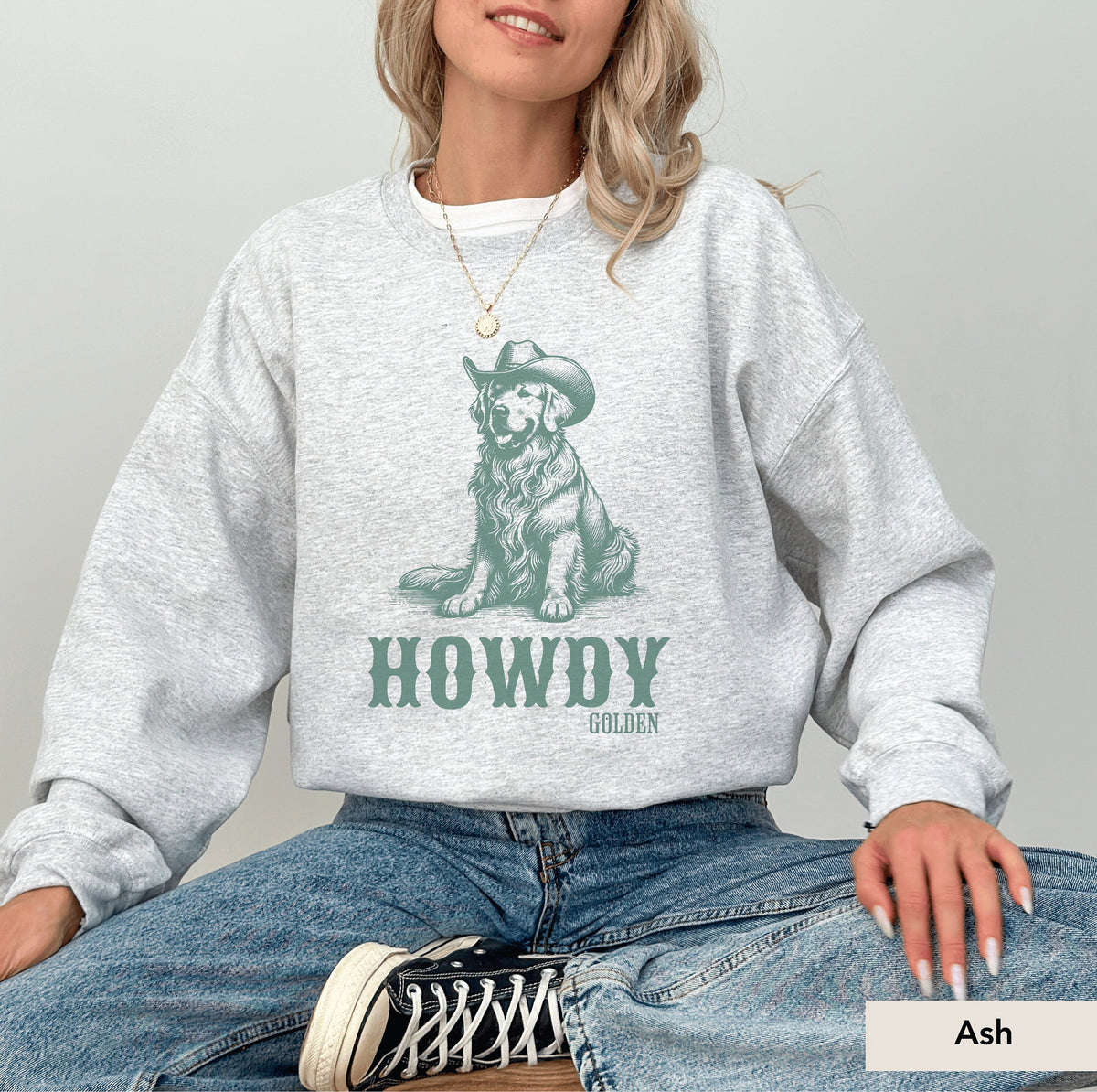 Golden retriever Howdy Sweatshirt, Golden retriever, Golden Mom, Golden Retriever gift, Golden Retriever Shirt, Golden Retriever Sweatshirt